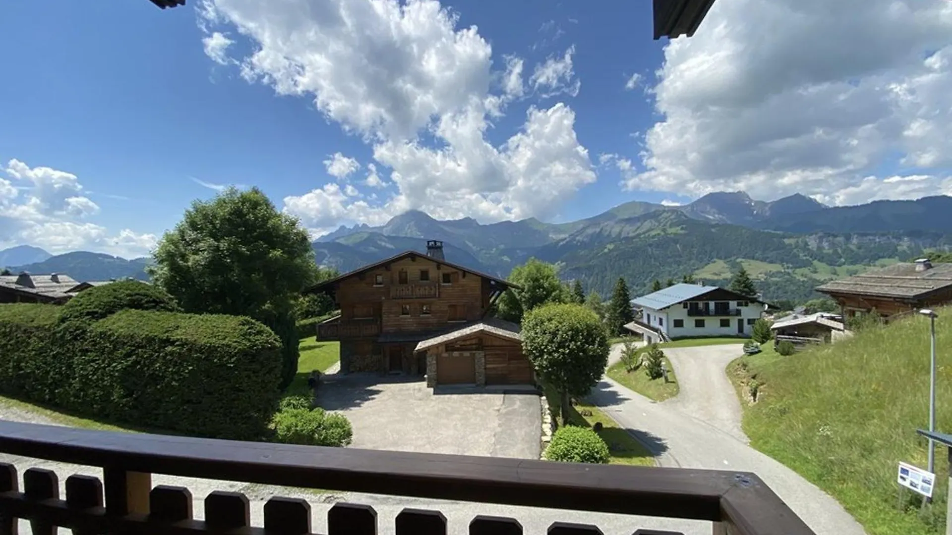 Chalet Cosy A Crest-Voland - 6 Personnes, Cuisine Equipee, Salon Tv, Proche Pistes Et Nature - Fr-1-733-154